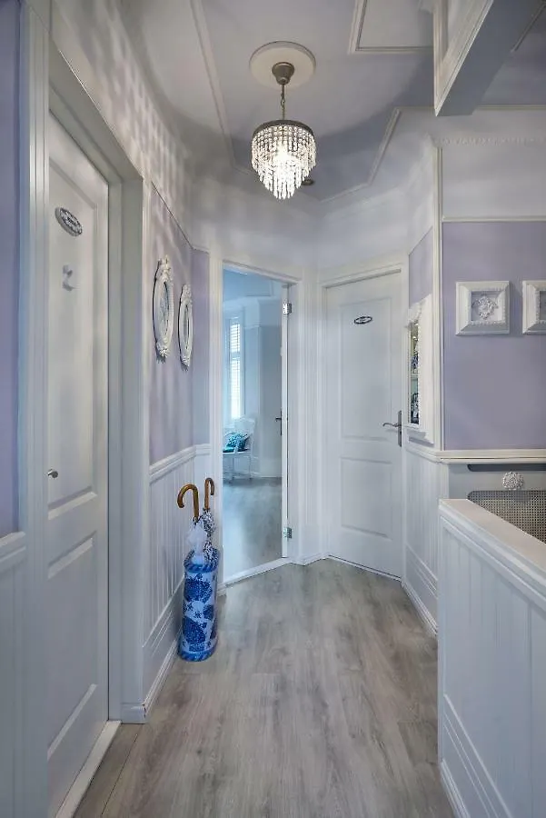 أمستردام Vondelpark House B&B 3*,  هولندا