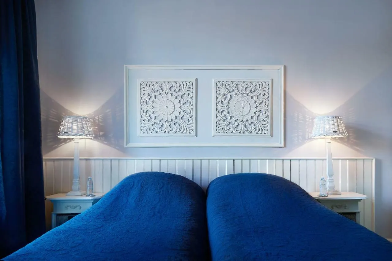 Vondelpark House B&B contacts
